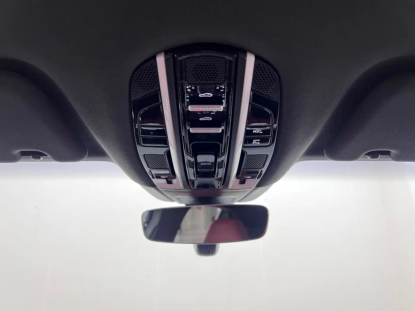 Porsche Panamera 2017 Panamera 3.0T фото 30