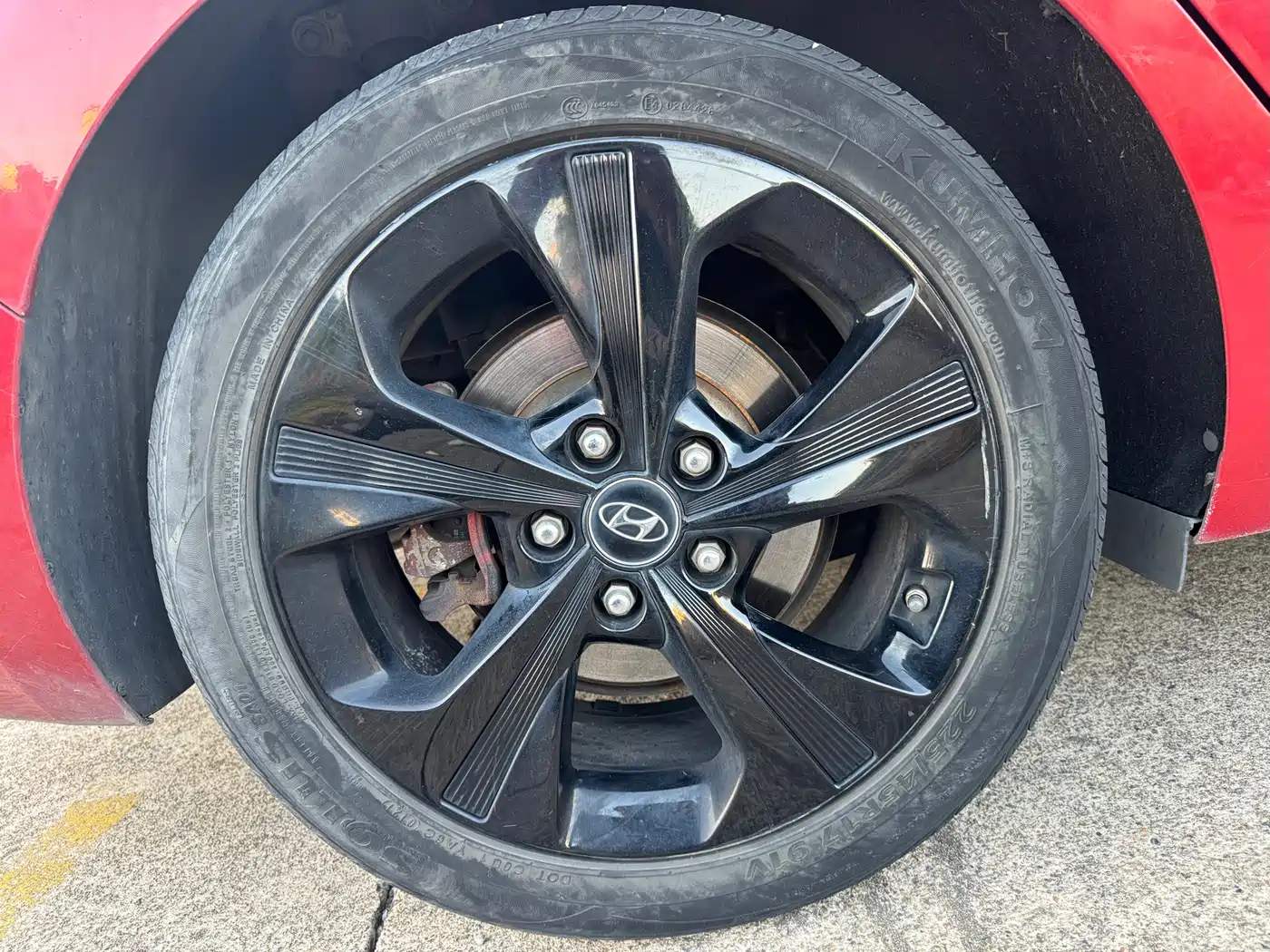 Hyundai Fista 2019 280TGDi Sport Edition China VI фото 14