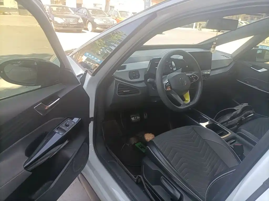 Volkswagen ID.3 2022 2023 Pure Smart Edition
