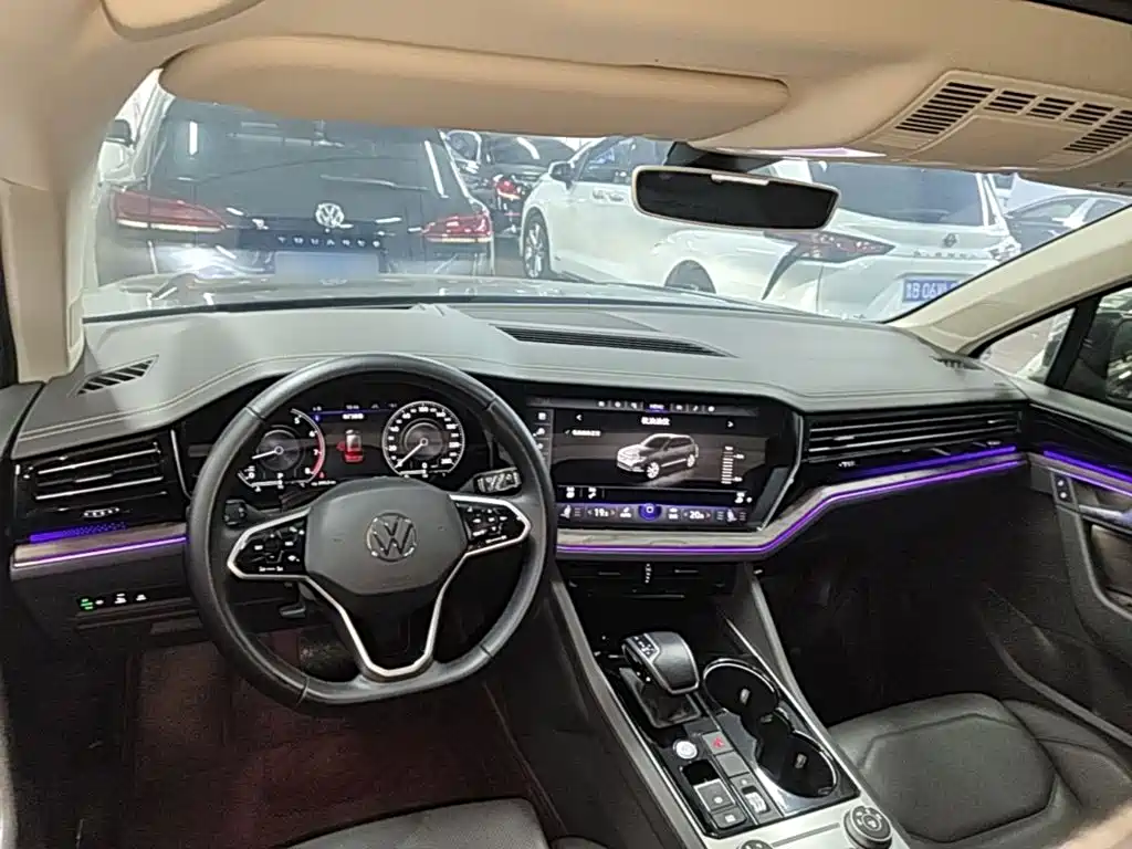 Volkswagen Touareg 2021 2021 2.0TSI R-Line