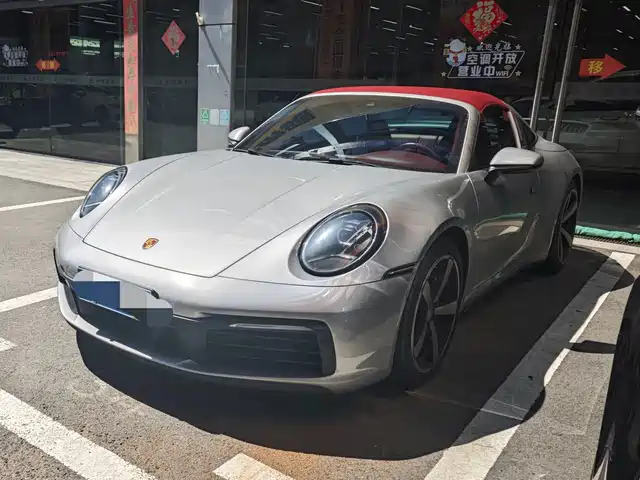 Porsche 911 2022