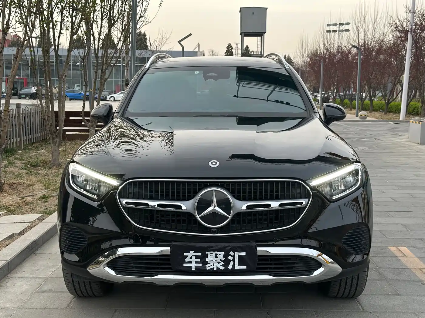 Mercedes-Benz GLC 2024 GLC 260 L 4MATIC Dynamic 5-seater фото 2