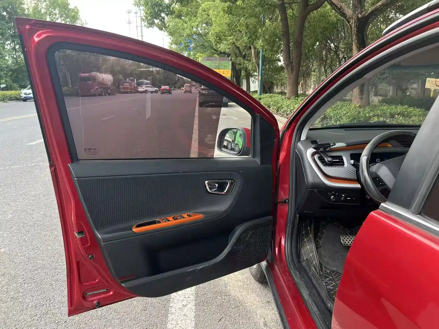 Geely Yuanjing X1 2019 2017 1.3L Auto Player Edition