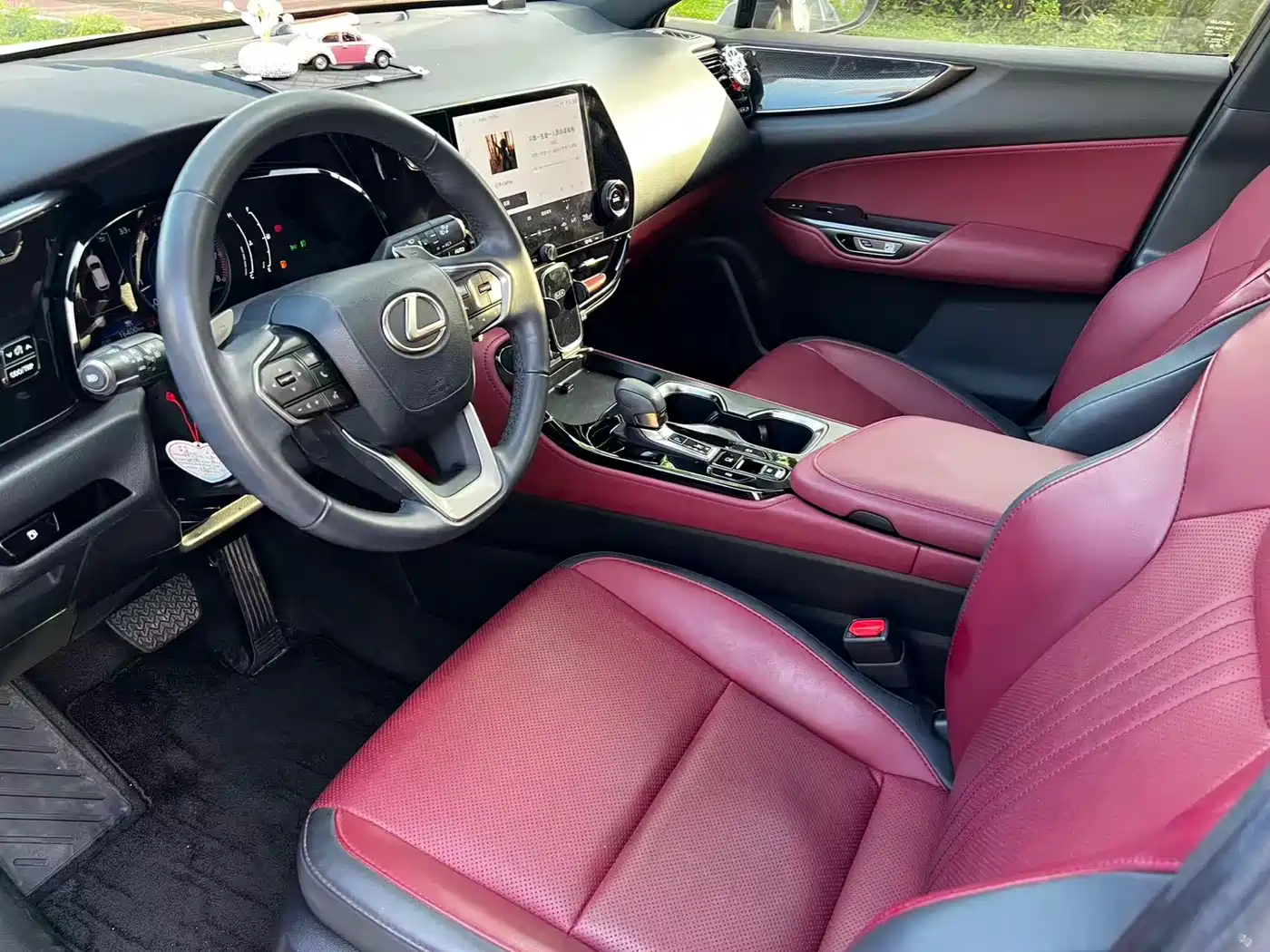 Lexus NX 2024 2024 260 FWD Joy Creation Edition