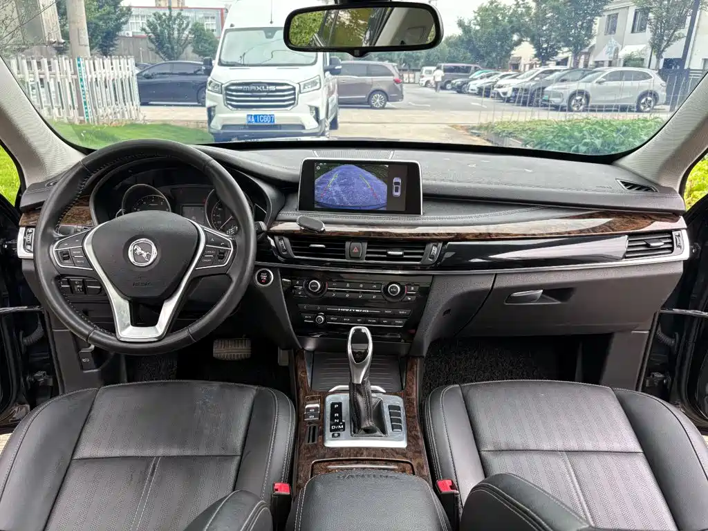 Hanteng Auto Hanteng X7 2017 2018 Model X7S 1.5T Automatic Premium Edition