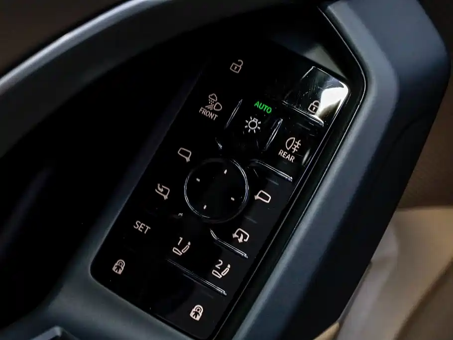 Audi Q5L 2026 2026 Smart Hybrid Premium
