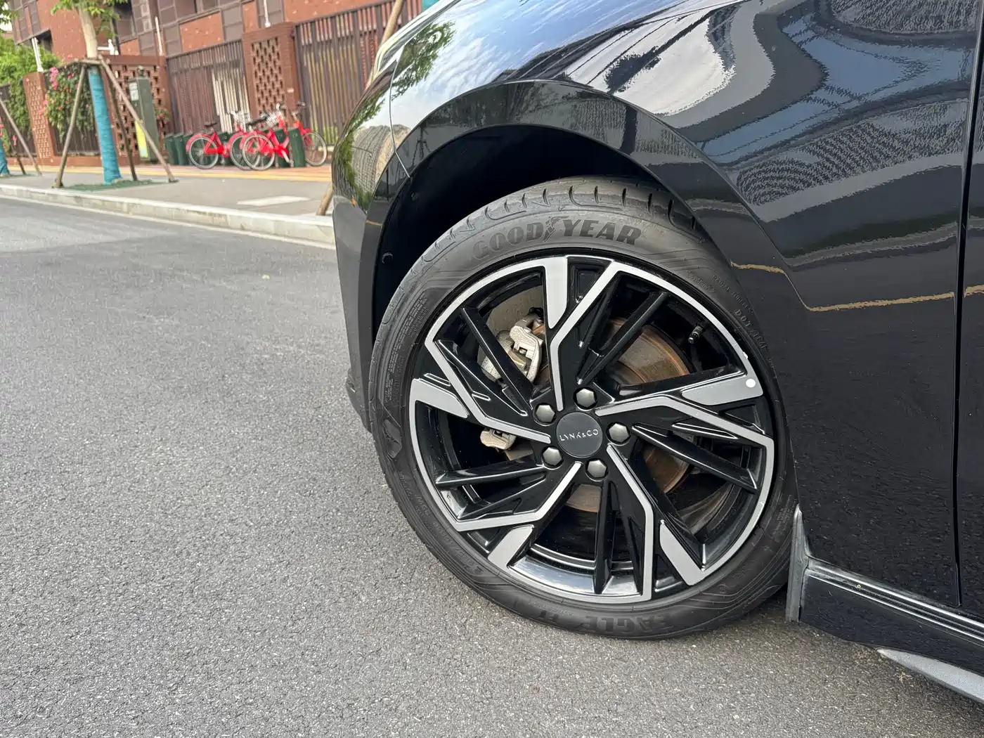 Lynk & Co 03 2023 2.0TD DCT Jin Pro фото 6