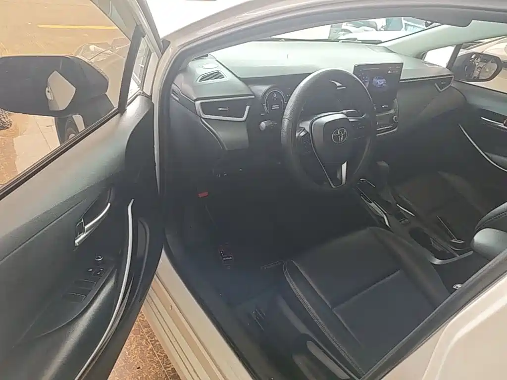 Toyota Corolla 2024 2023 1.8L Smart Hybrid Dual Engine Elite Edition