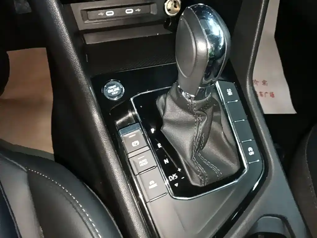 VOLKSWAGEN TUYUE