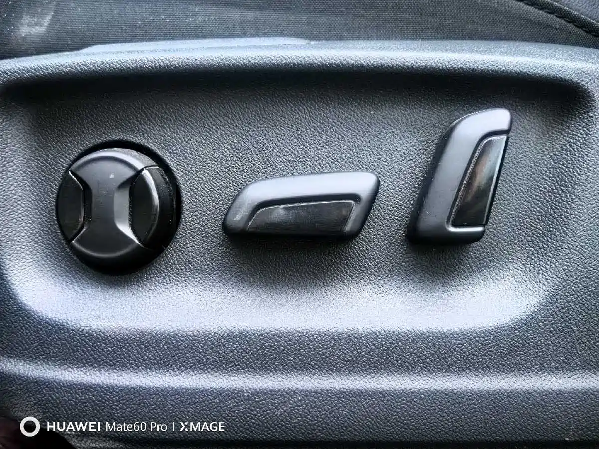 Volkswagen Tharu 2021 330TSI 4WD Luxury Plus фото 21