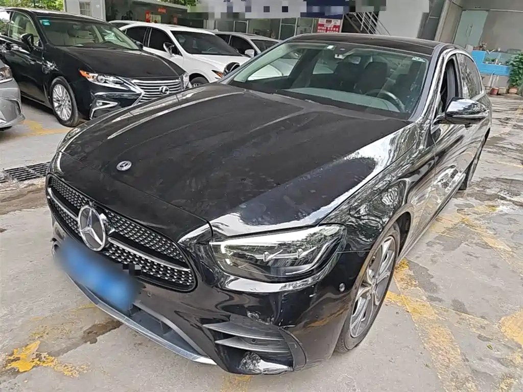 MERCEDES-BENZ E-CLASS