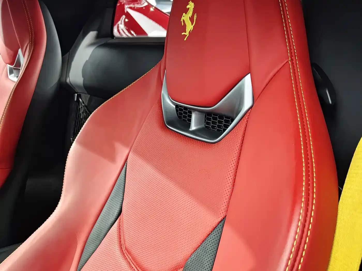 Ferrari 296 2024 2021 3.0T V6 GTB