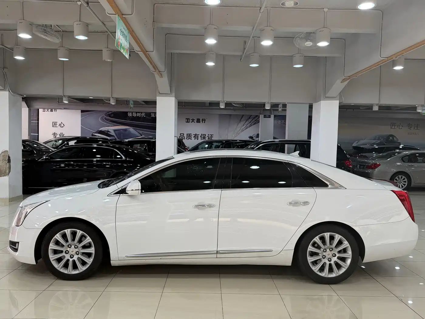 Cadillac XTS 2015 2015 28T Comfort