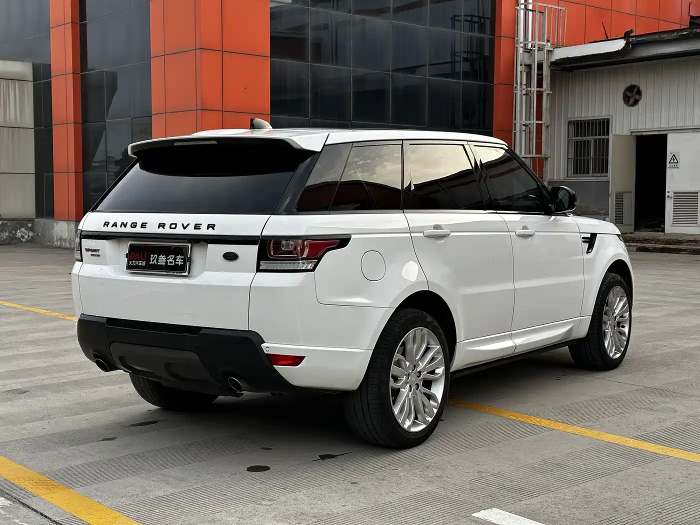 Land Rover Range Rover Sport 2017 3.0 SC V6 HSE DYNAMIC фото 6