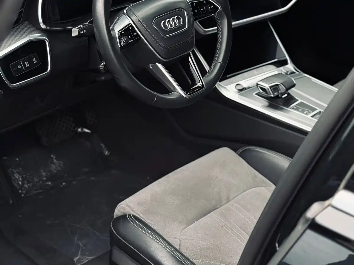 Audi A6L 2024 45 TFSI Premium Dynamic фото 4