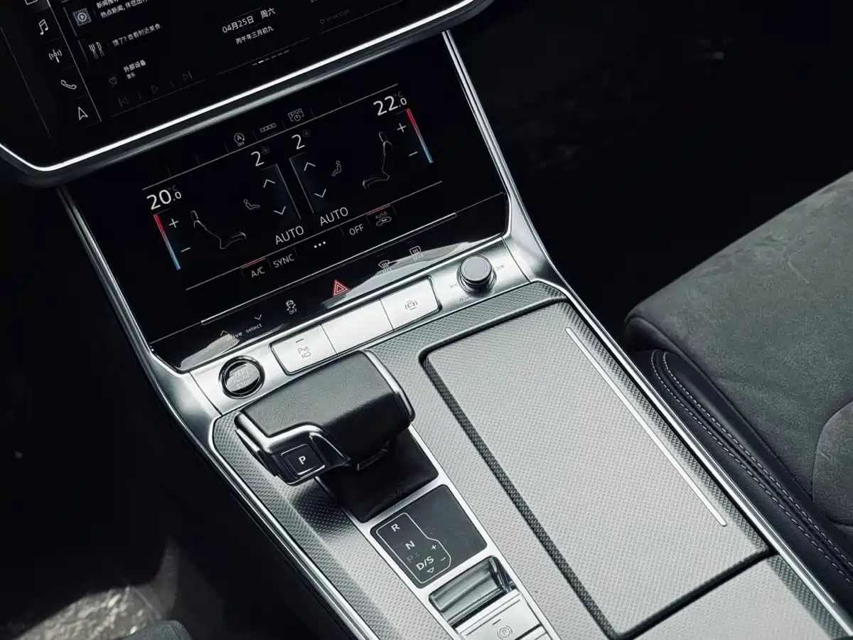 Audi A6L 2024 45 TFSI Premium Dynamic фото 7