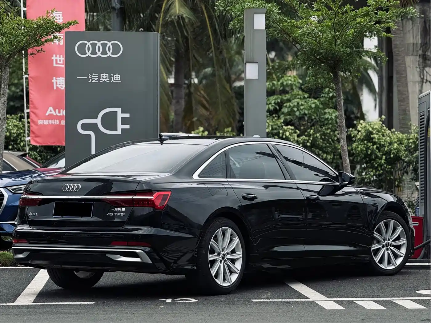 Audi A6L 2024 45 TFSI Premium Dynamic фото 13