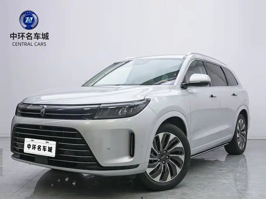 AITO Wenjie AITO M7
