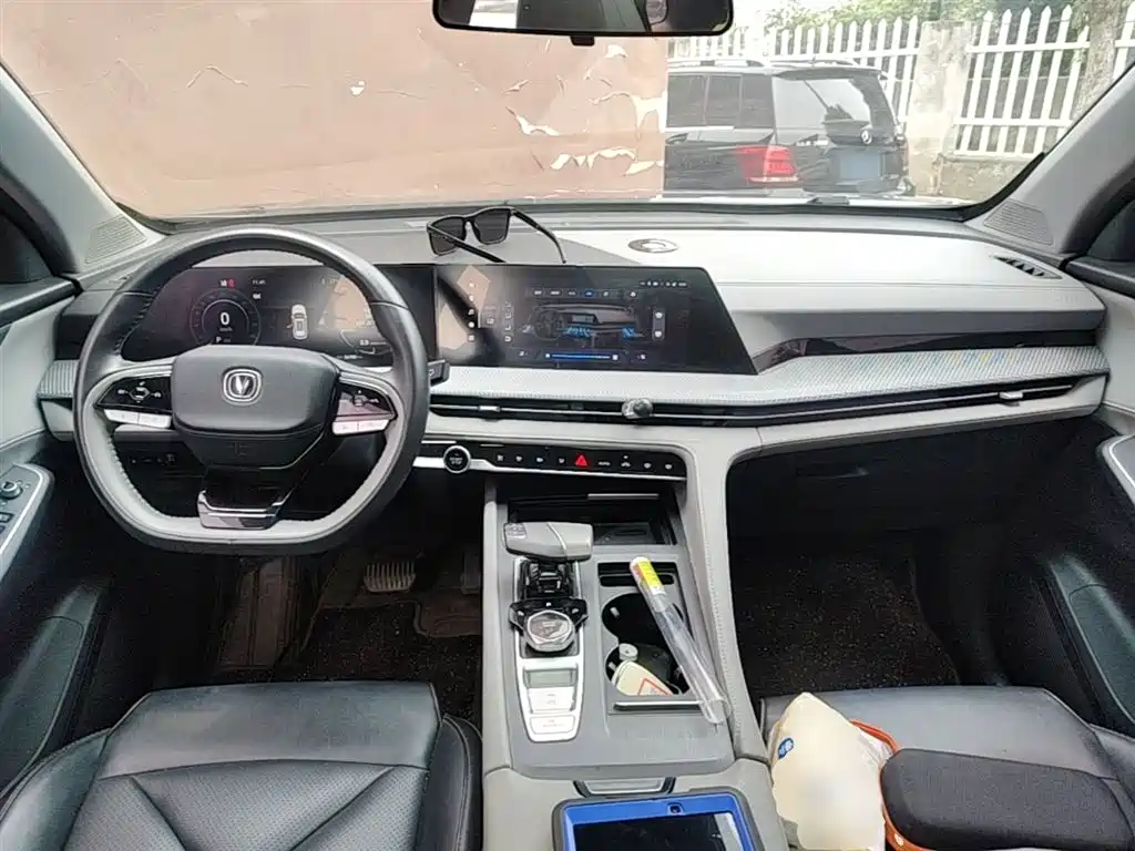 Фото 10 - Changan CS75 PLUS