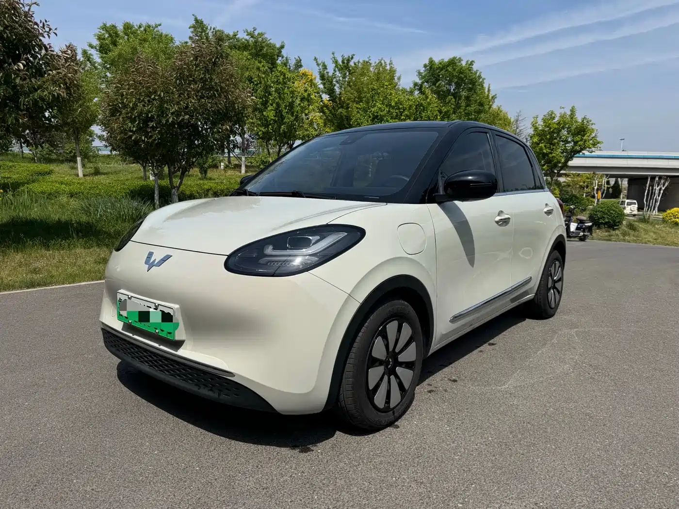 Wuling Motors Wuling Bingo 2023 333km Smart Connectivity Edition