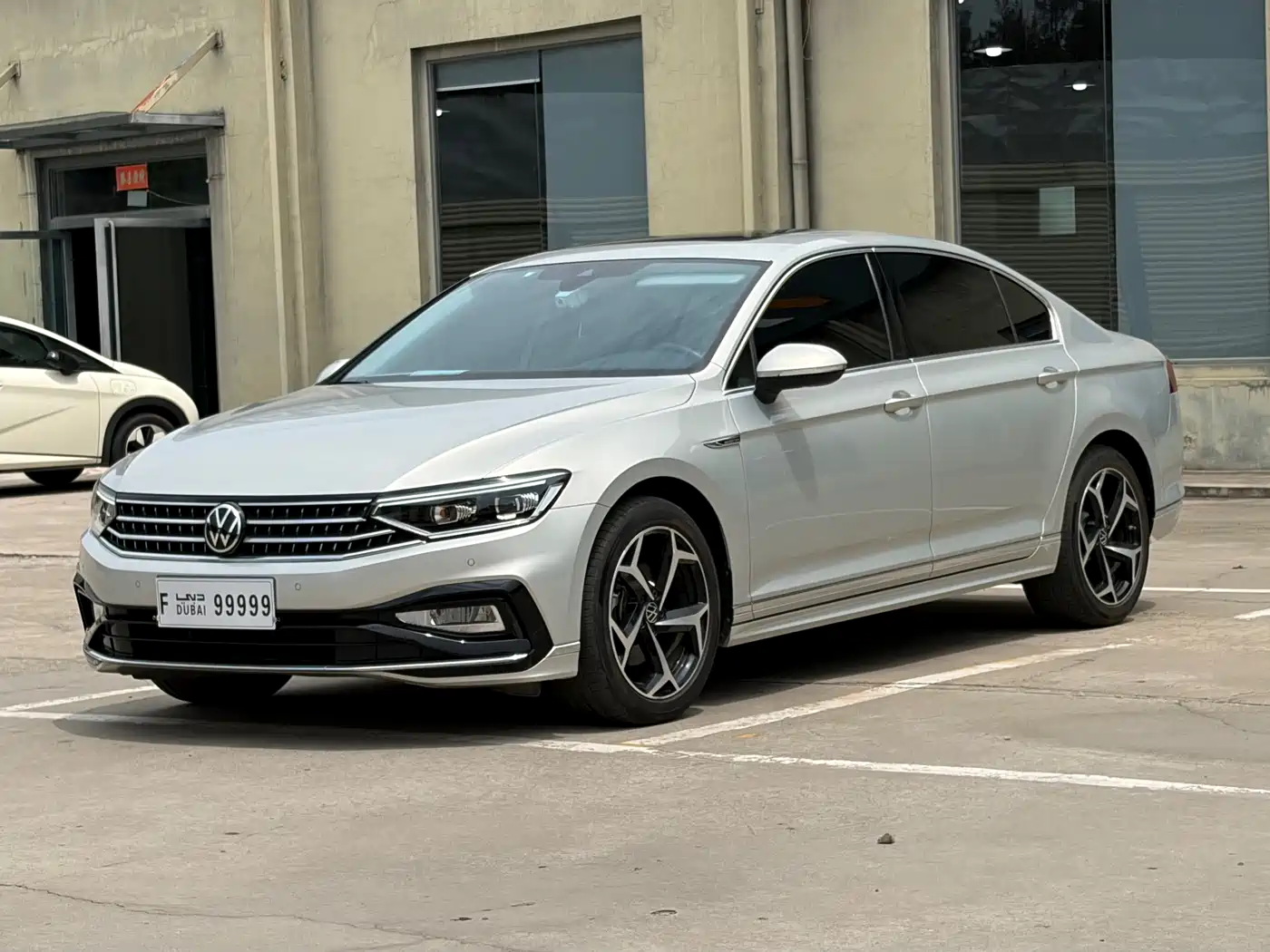 Volkswagen Magotan 2023 Model 2 Million Commemorative Edition 330TSI DSG Luxury