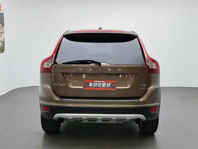 Volvo XC60 (Import) 2013 T5 Intelligent Elegance — фото 4