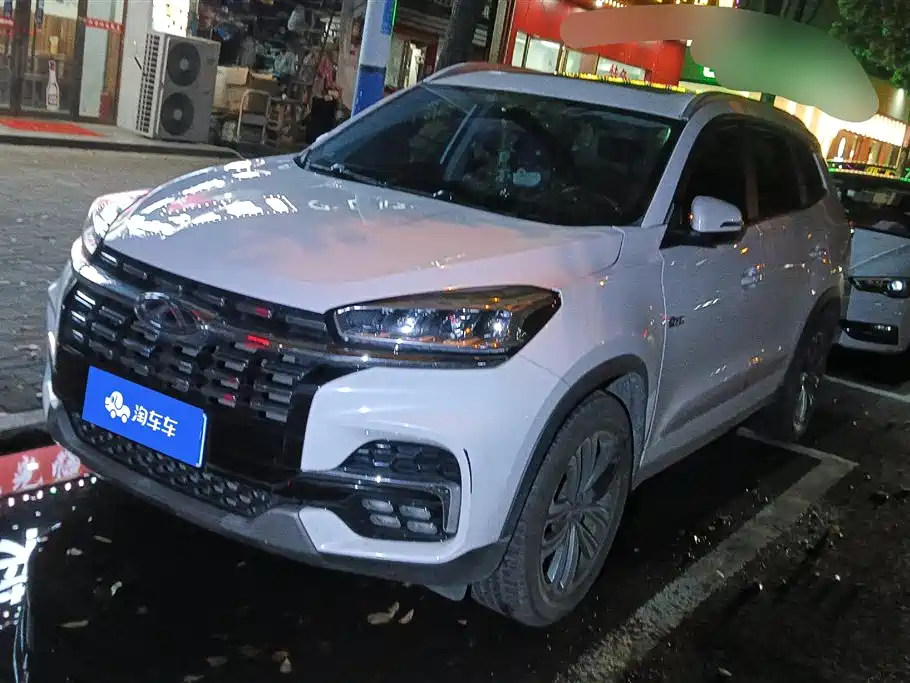 CHERY TIGGO 8
