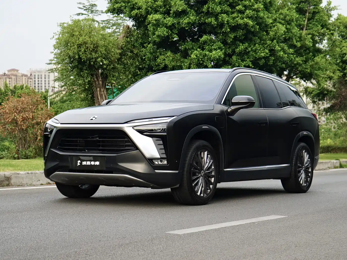 NIO ES8 2020