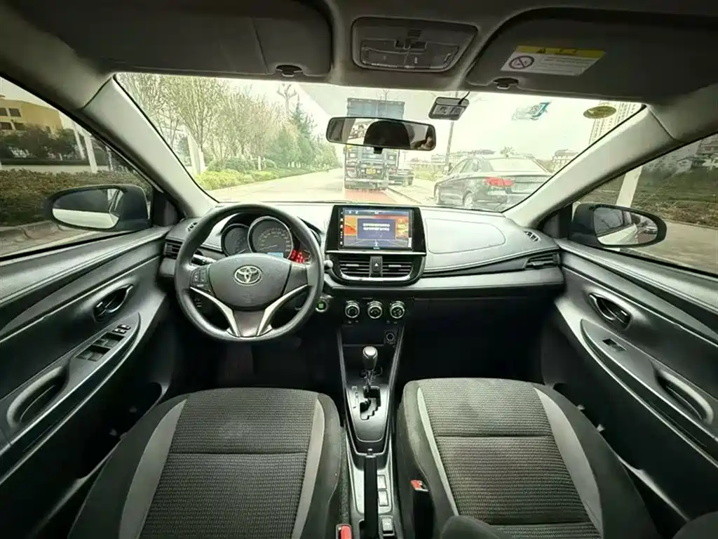 Toyota Vios 2022 1.5L 20th Anniversary Edition фото 8