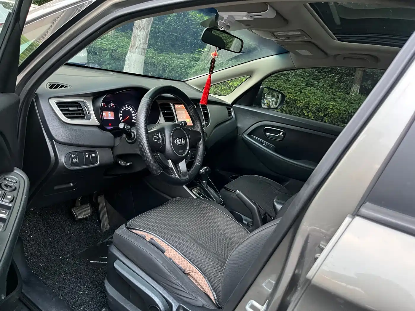 Kia Carens 2013 2.0L 7-Seat Auto Standard China IV фото 7