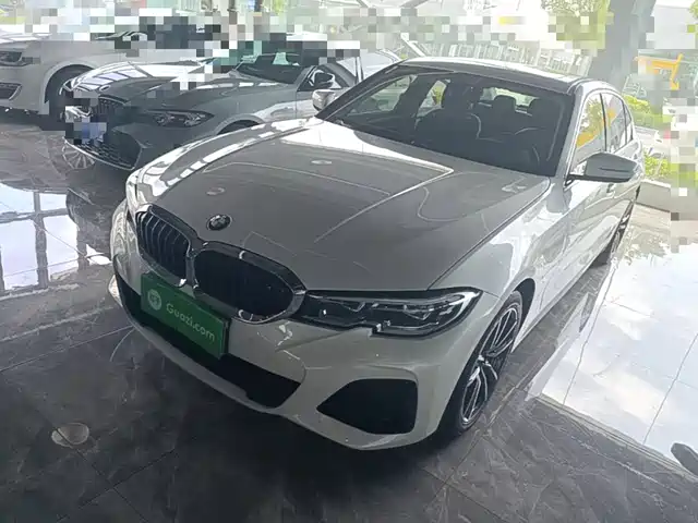 BMW 3 Series 2022