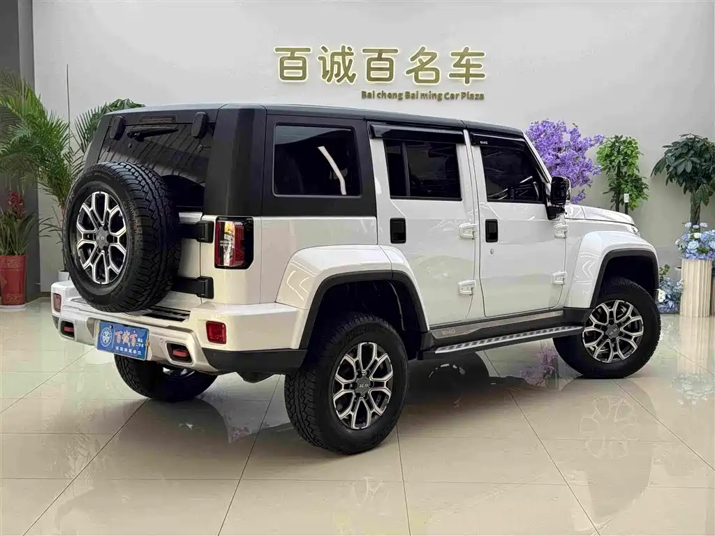 BAIC ORV Beijing Offroad BJ40 2025 2024 2.0T Urban Hunter Glory Edition