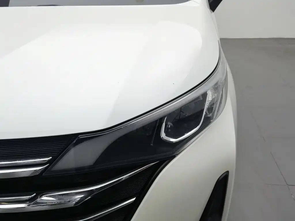 GAC Trumpchi M6, миниатюра 7