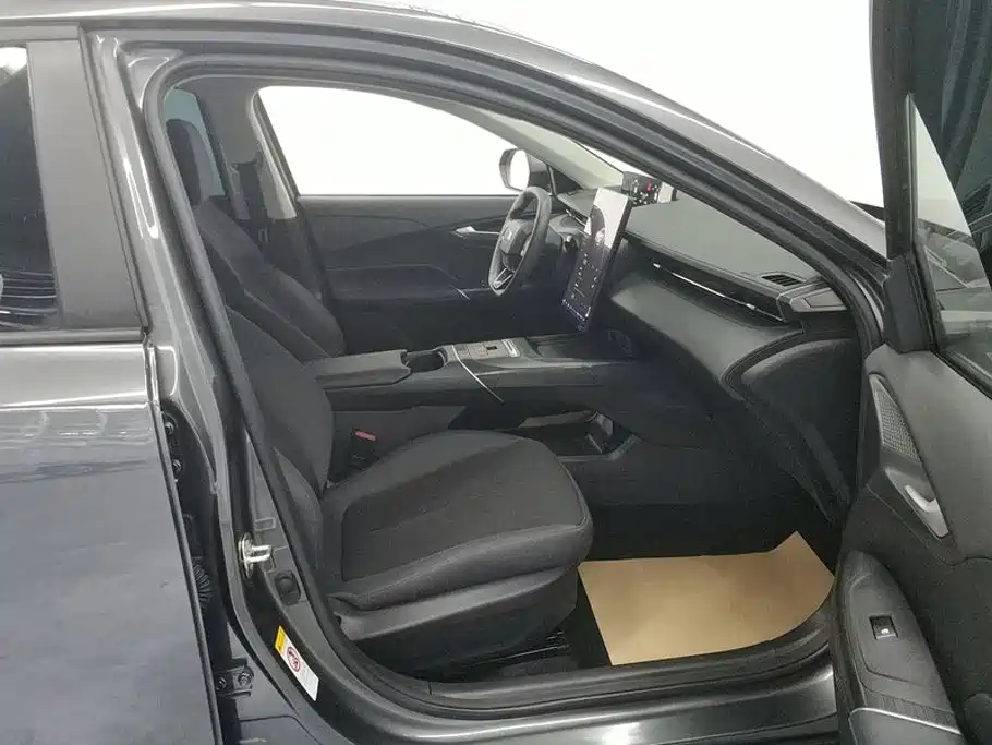 Changan Qiyuan A05 2025 2025 Model True Fragrance Edition 145 Leading
