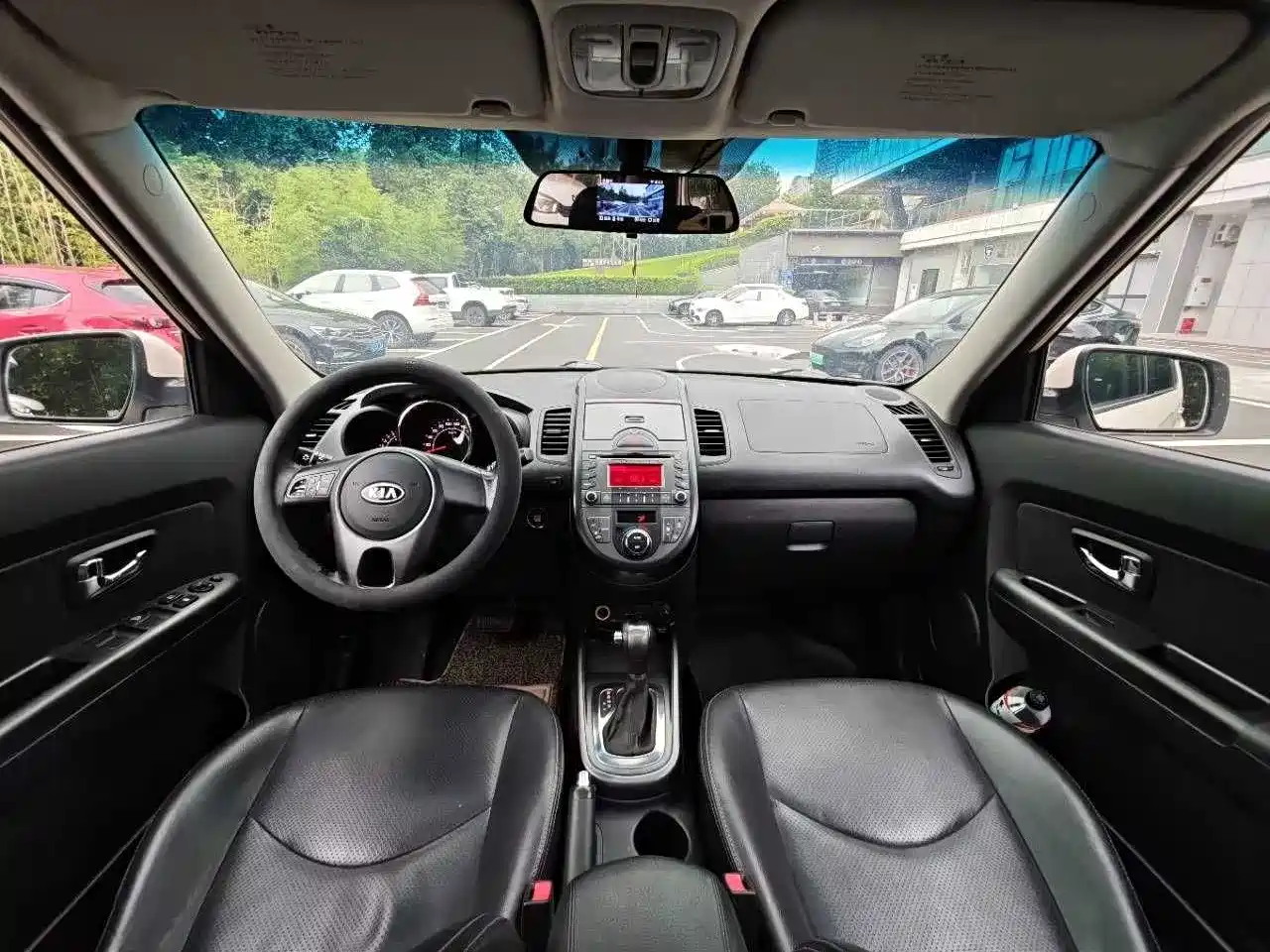 Kia Soul 2013 2013 1.6L AT Premium