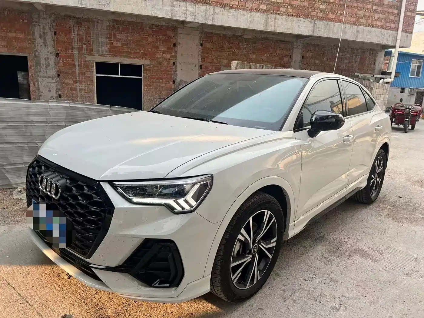 Audi Q3 Sportback 2023 2022 Model 40 TFSI RS Kit Speed Edition
