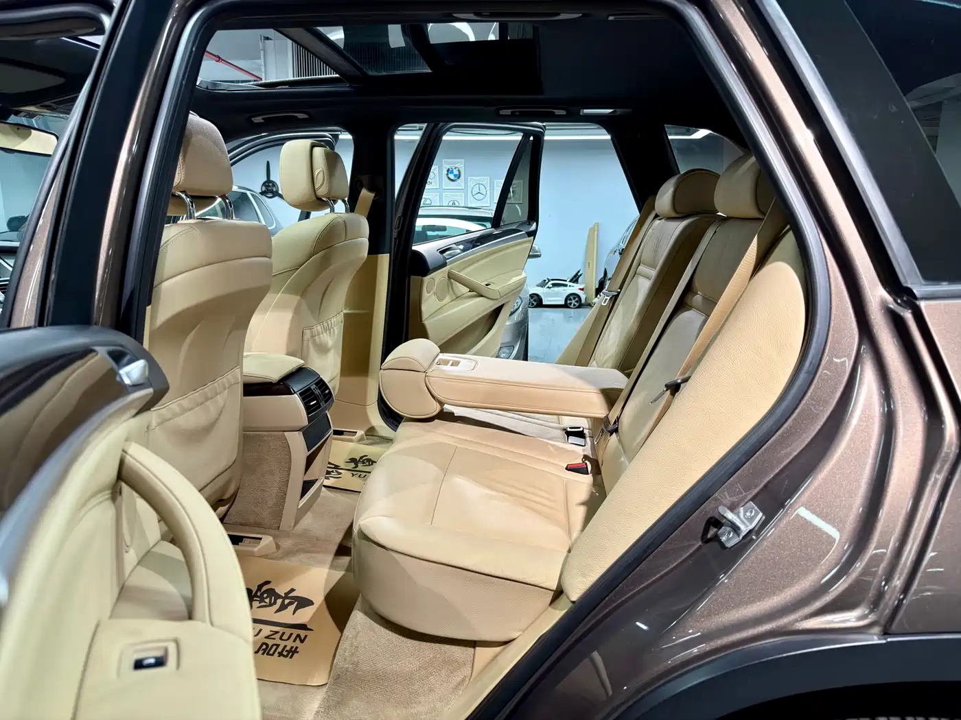 BMW X5 (Import) 2013 xDrive35i Luxury фото 16