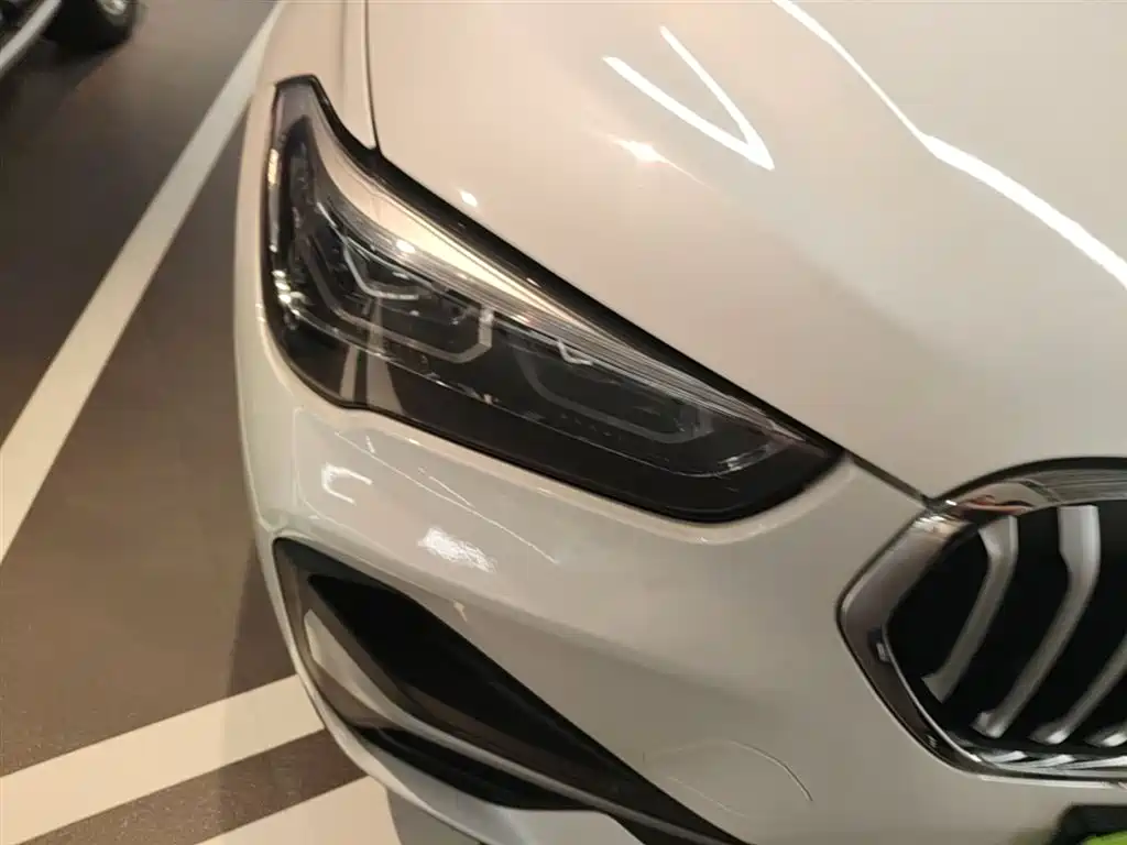 BMW X1 2020 sDrive20Li Premium Edition фото 13