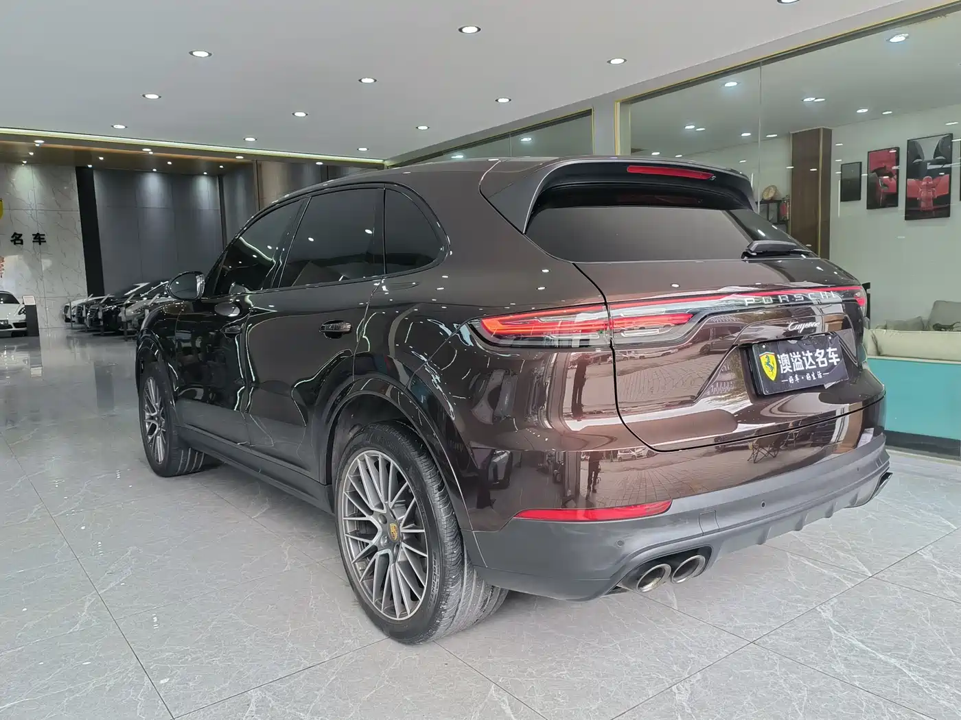 Porsche Cayenne 2022 Cayenne 3.0T Platinum Edition фото 18