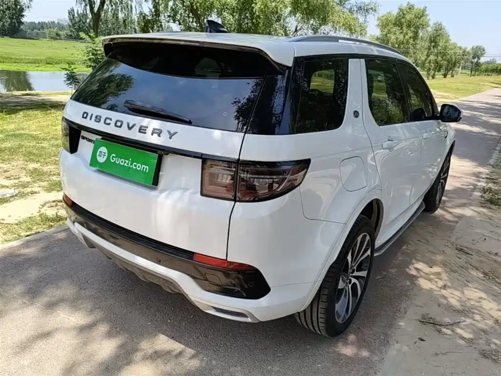 LAND ROVER DISCOVER SPORTS
