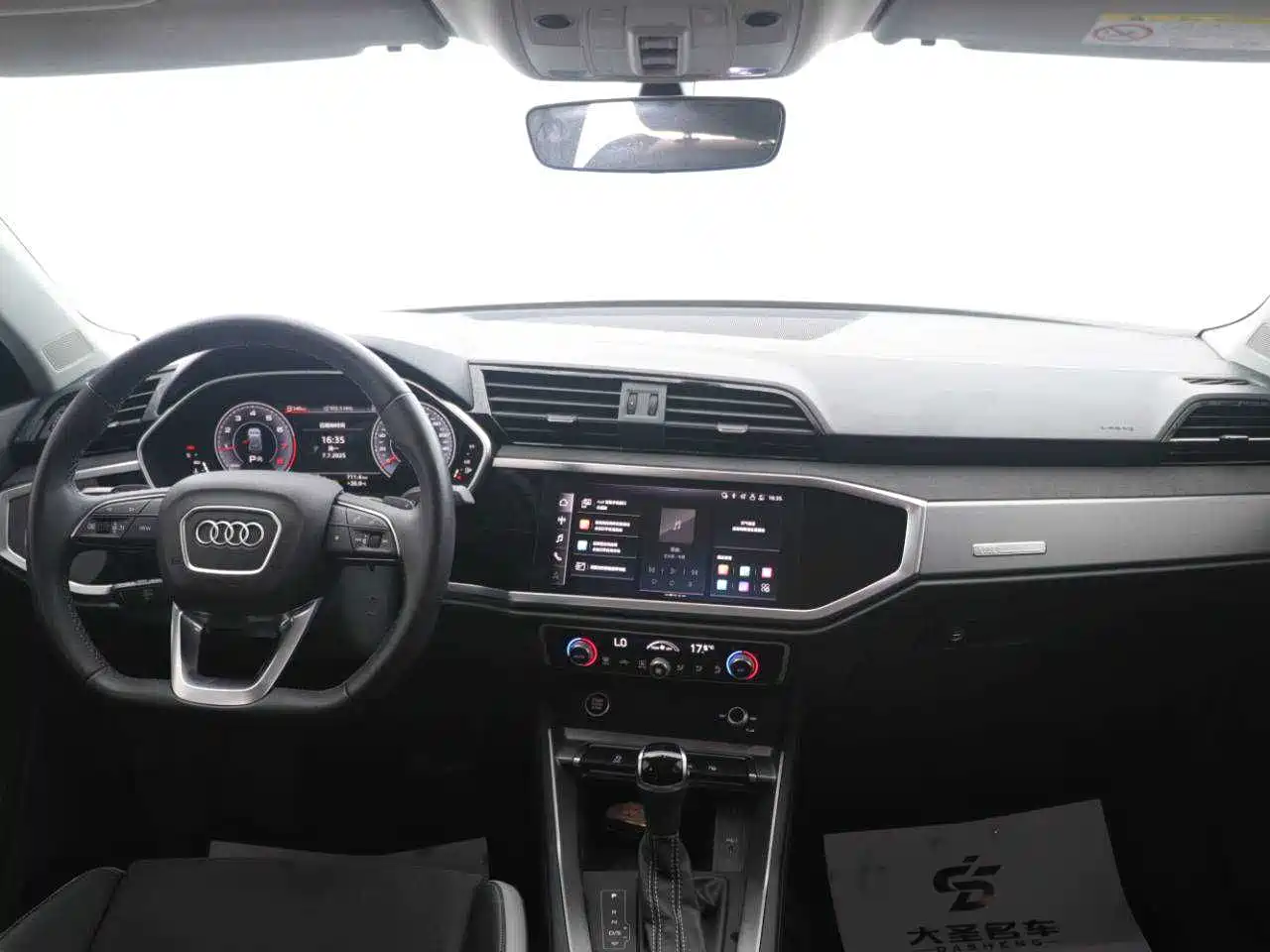 Audi Q3 2023 35 TFSI Fashion Dynamic Model (1.5T) фото 6