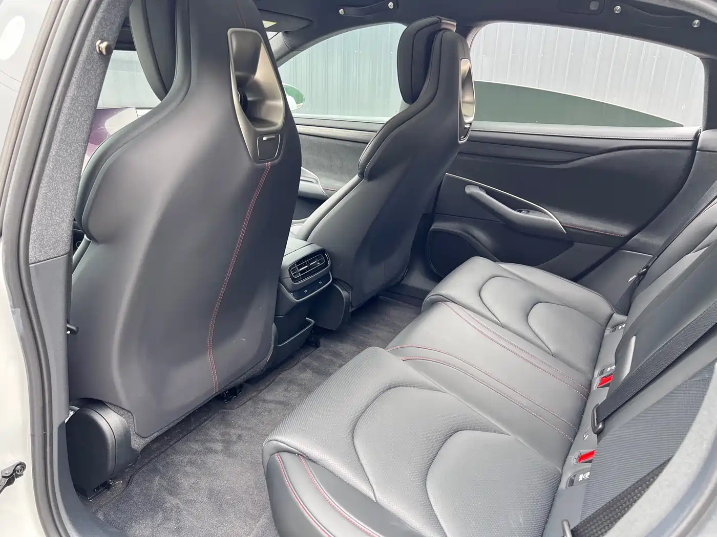 Xiaomi Auto Xiaomi SU7 2024 RWD Ultra Long Range Advanced Smart Driving Pro Edition фото 12