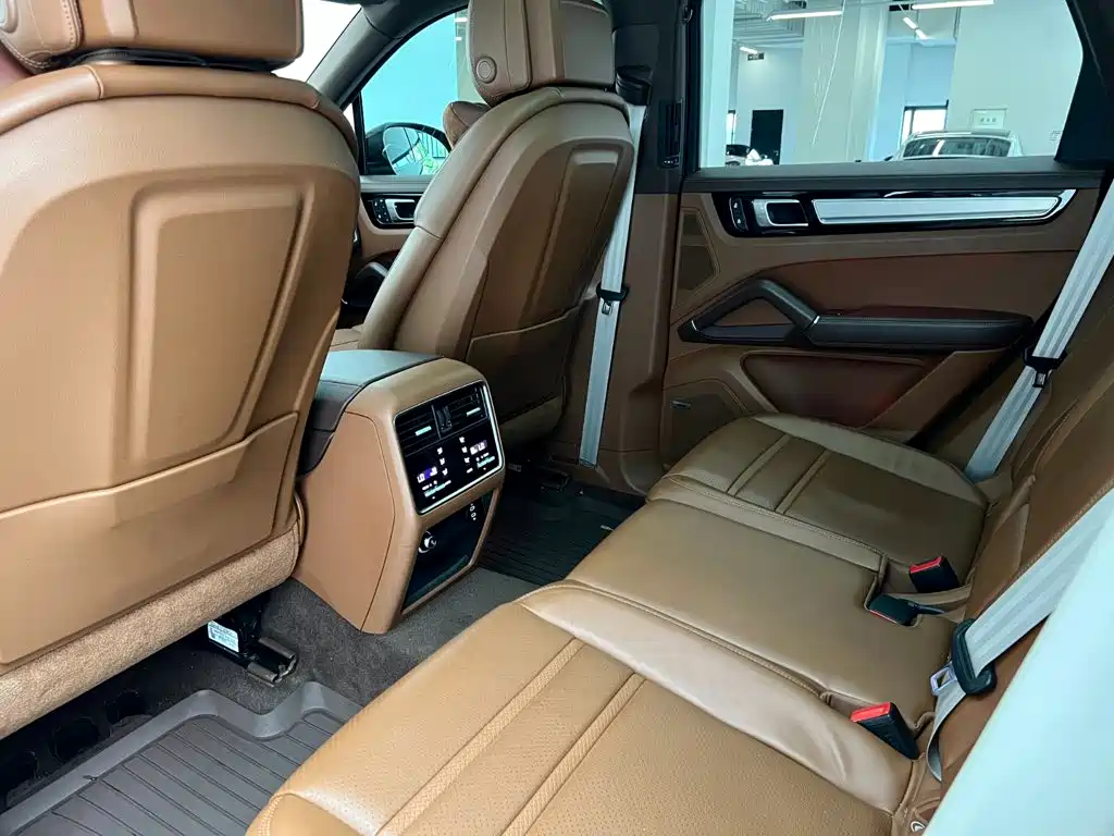 Porsche Cayenne, миниатюра 21