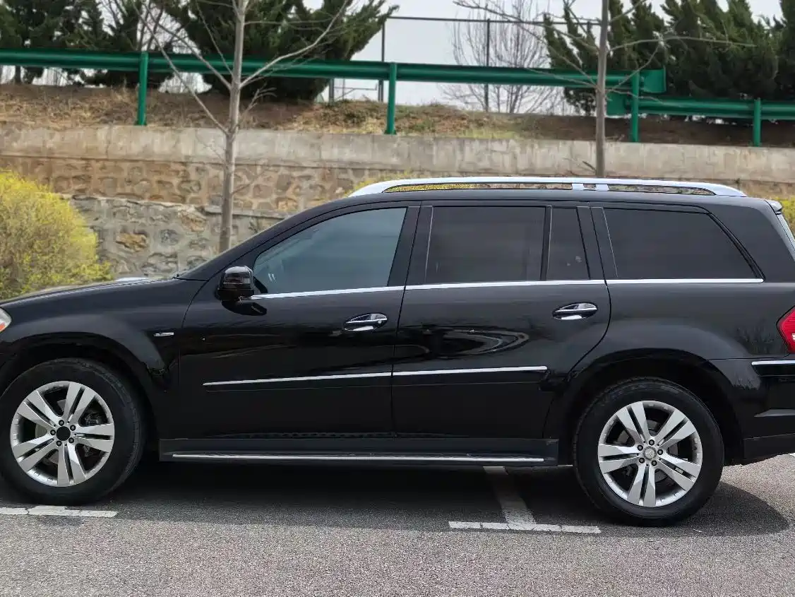 Mercedes-Benz GL-Class фото 3