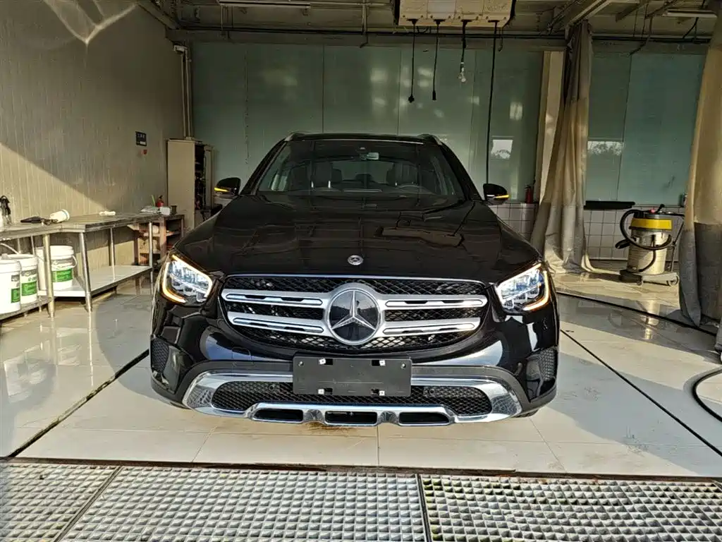 Mercedes-Benz GLC 2020 Facelift GLC 260 L 4MATIC Dynamic фото 3