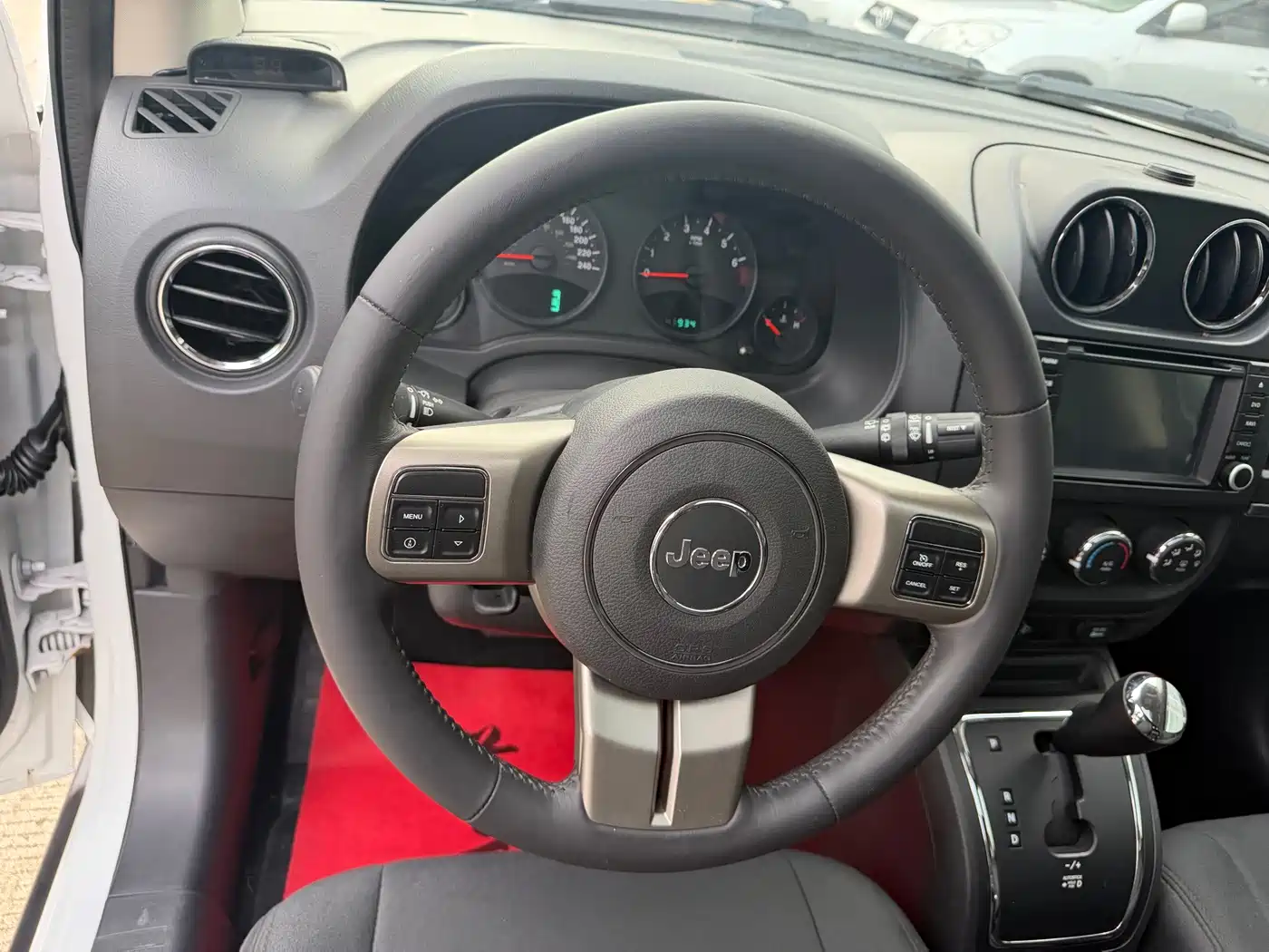 Jeep Compass (Import) 2013 2013 2.0L FWD Luxury