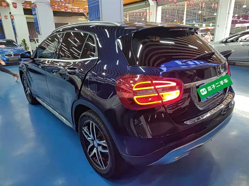 Mercedes-Benz GLA 2016 GLA 220 4MATIC Fashion фото 5