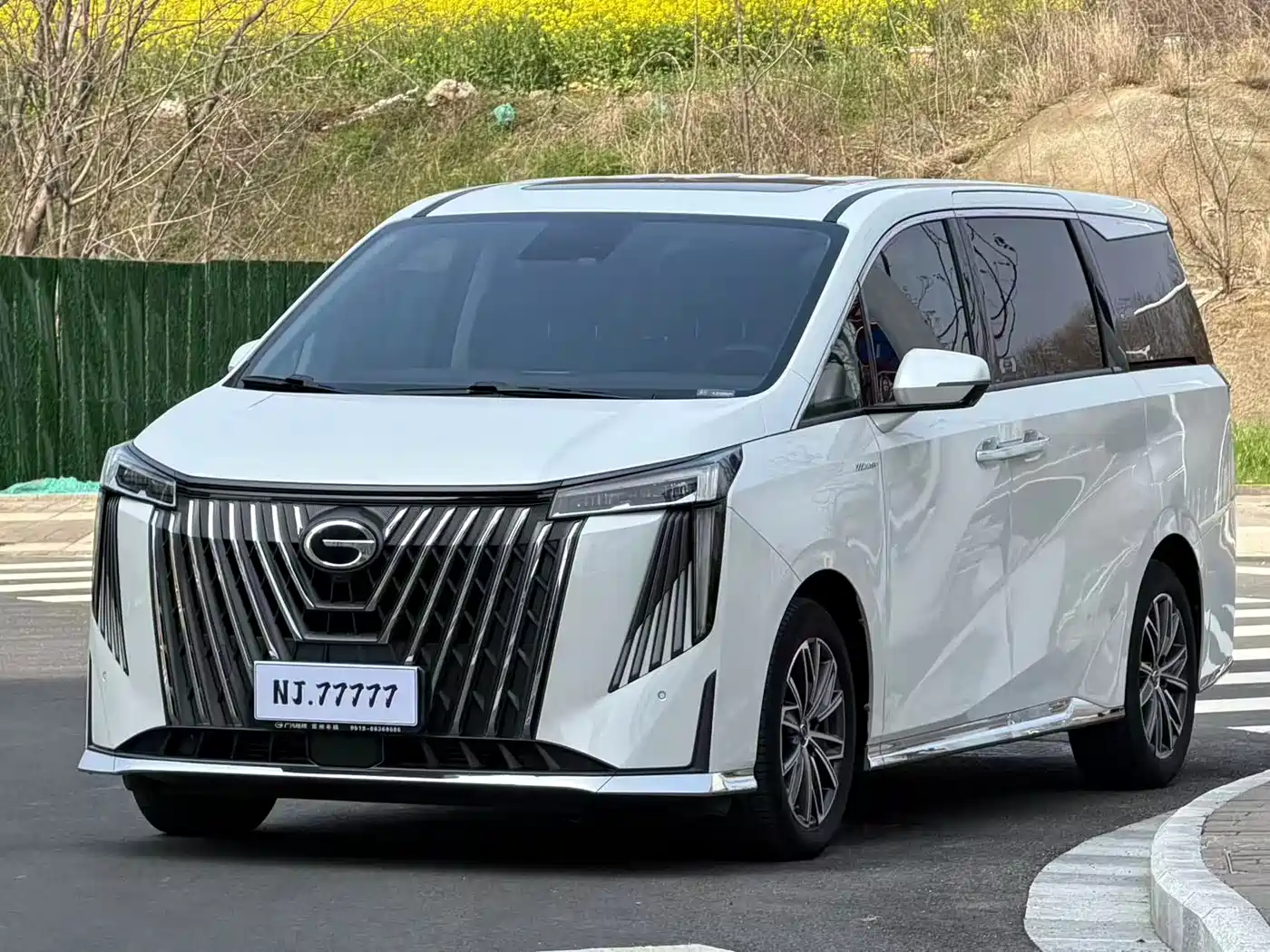 GAC TRUMPCHI M8