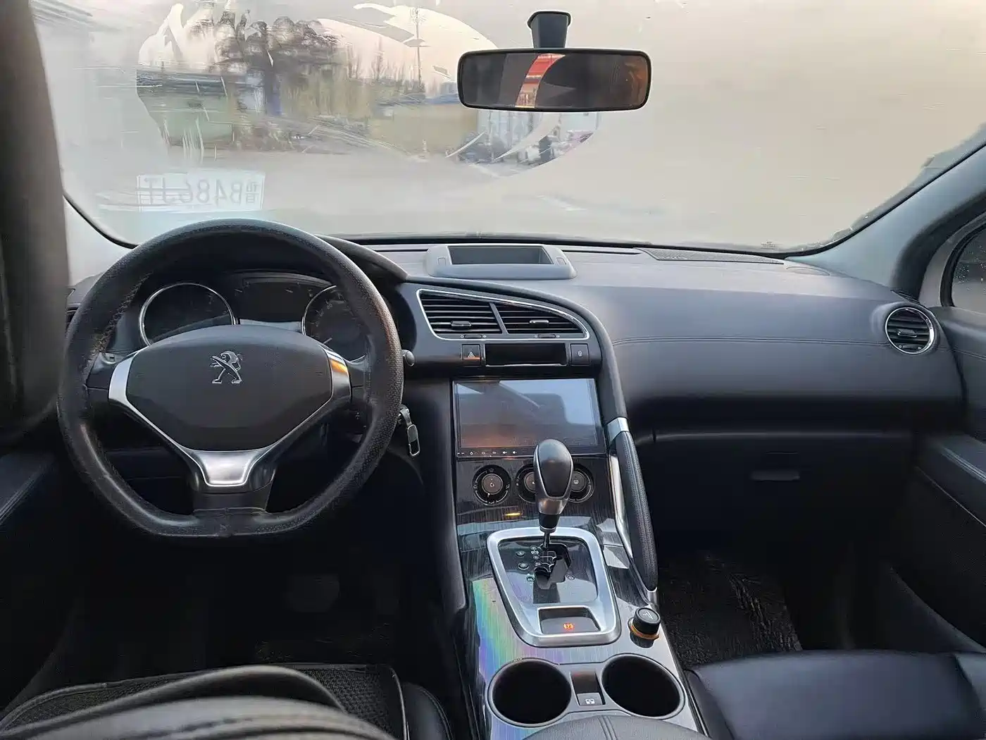 Peugeot 3008 2015 2.0L Automatic Classic Edition фото 7