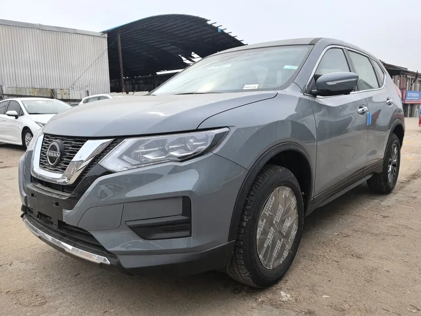 Nissan X-Trail 2026 2025 Honor 2.0L 2WD Leading Edition